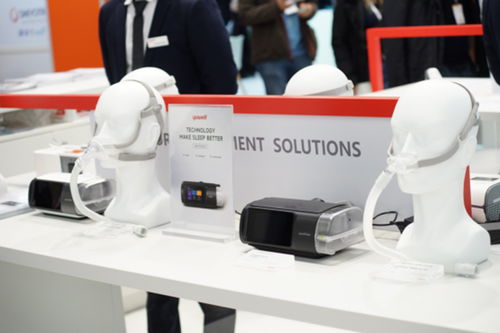 鱼跃集团以物联网技术研发为引擎，携近百款创新产品闪耀2023德国Medica展会